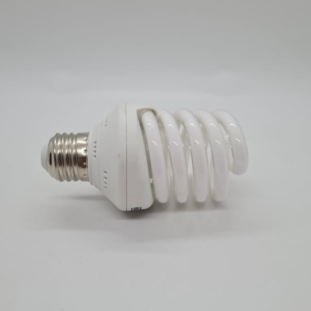 Compra BOMBILLA FLUORESCENTE ESPIRAL 19/20W 120V 6500K