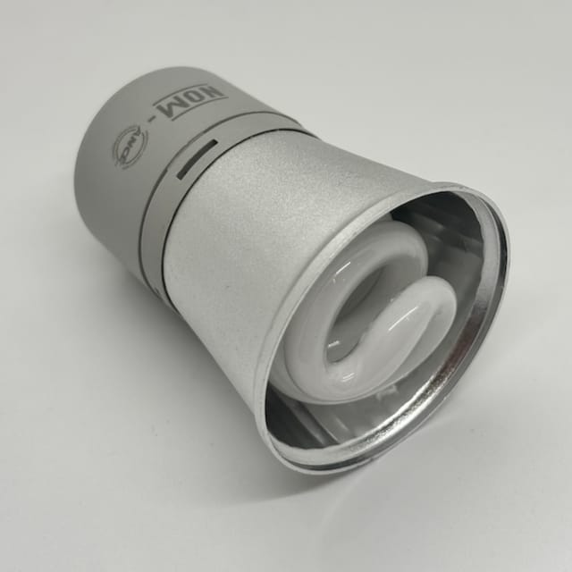 Compra REFLECTOR FLUORESCENTE MR-16 GU10 127V 13W 2700K CON REFLECTOR CROMADO