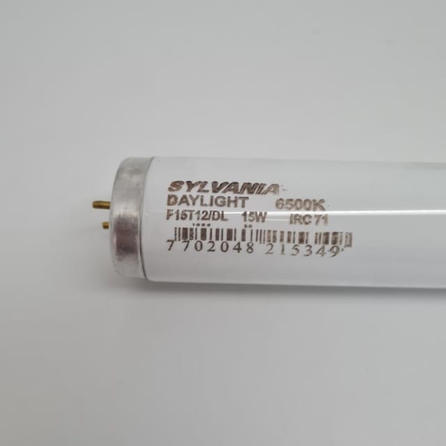 Compra TUBO FLUORESCENTE 15W 18" T12 Daylight GRUESO