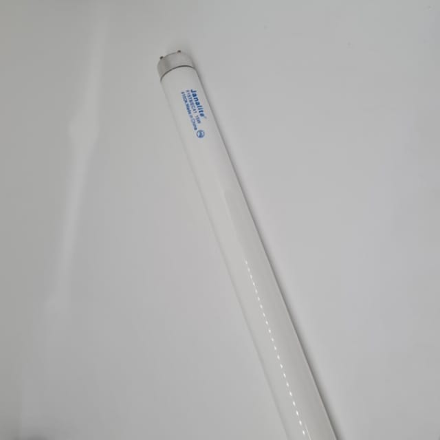 Compra TUBO FLUORESCENTE 15W 18” T8 Blanco Frío Cool White CW 4100K