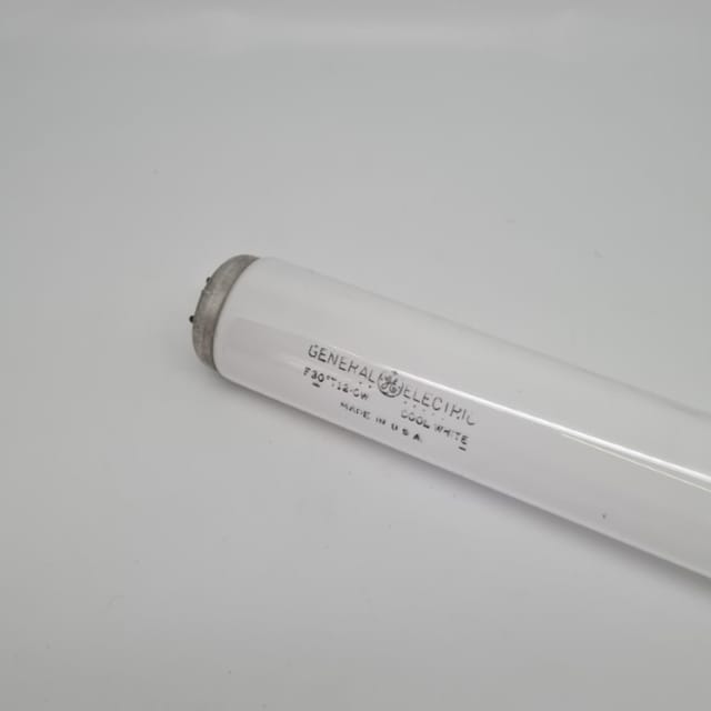 Compra TUBO FLUORESCENTE 30" T12 Blanco frío/Cool White CW 21W F30"T12/CW