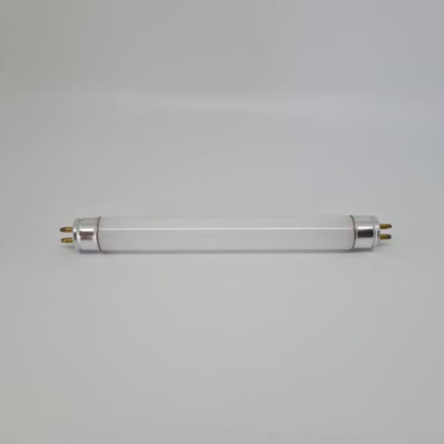 Compra TUBO FLUORESCENTE 4W 6" T5 CW F4T5/COOLWHITE (CW)