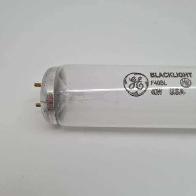 Compra TUBO FLUORESCENTE LUZ NEGRA BL/ULTRAVIOLETA 40W T12 General Electric