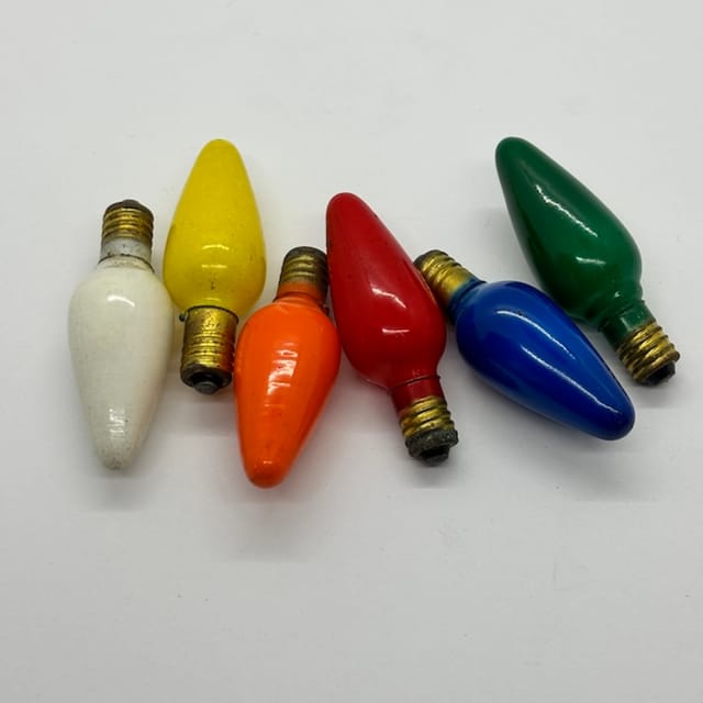 Compra CHILE INCANDESCENTE MINIATURA 15V COLORES CERAMICOS C6