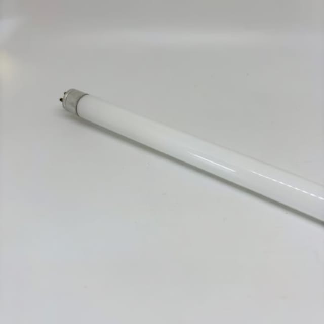 Compra TUBO FLUORESCENTE 14W 22" T5 2700K
