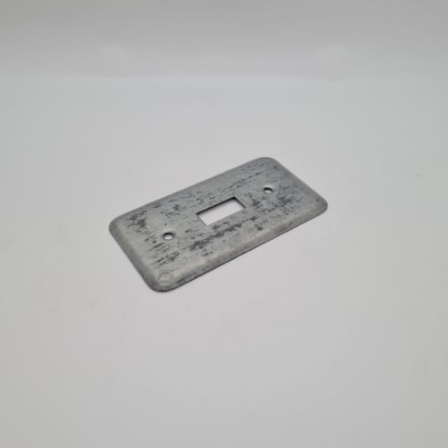 Compra PLACA SWITCH METAL RUSTICA 017