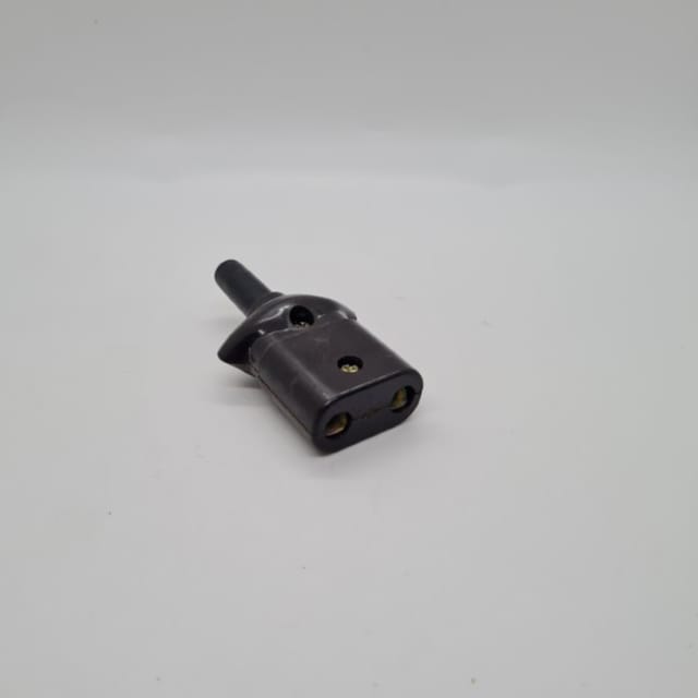 Compra ENCHUFE PLANCHA 5MM TAIWAN