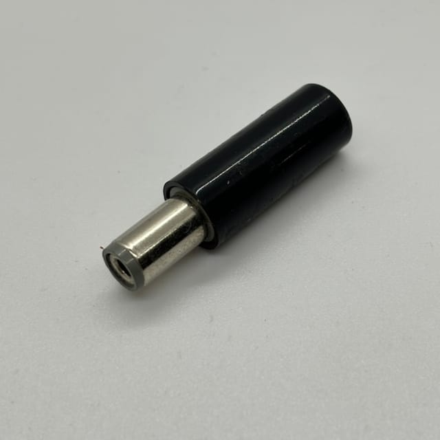 Compra PLUG (DC) CORTO 2.1MM DIAMETRO INTERIOR P-237/MP-121M