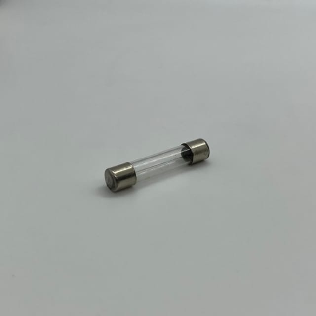 Compra FUSIBLE VIDRIO AGC NORMAL 250V  3.00A (1 1/4" x 1/4")