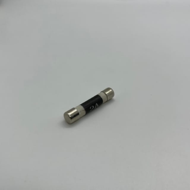 Compra FUSIBLE CERAMICA NORMAL 250V  2.00A (1 1/4" X 1/4")