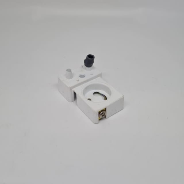 Compra BASE PARA STARTER FLUORESCENTE (PARA BASE PRE HEAT)
