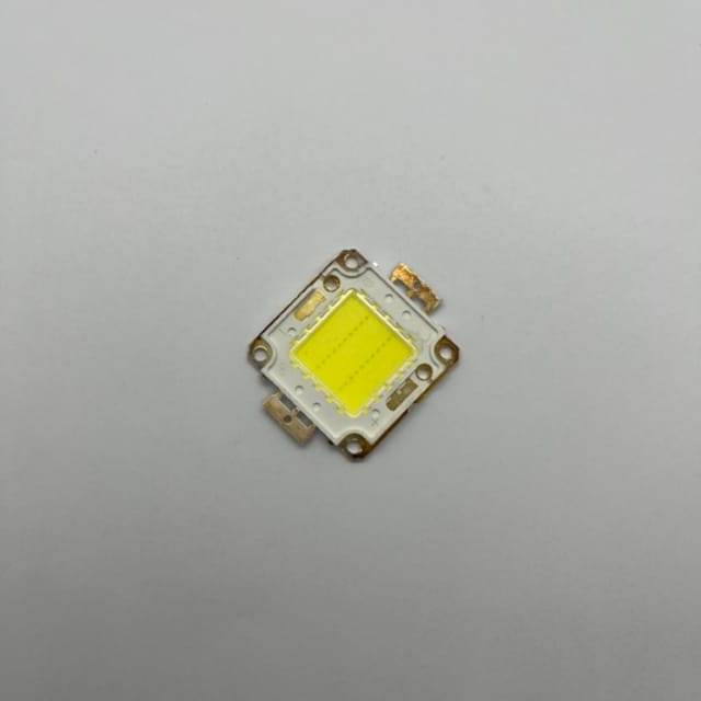 Compra CHIP COB 20W sin driver 300mA 85LM/W 6500K