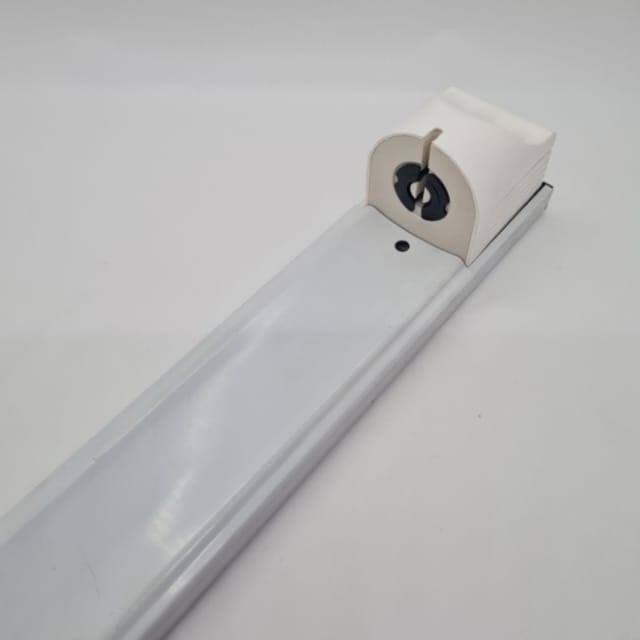 Compra LAMPARA FLUORESCENTE LISTON 1 X 15W ELECTRONICA (SIN TUBO)