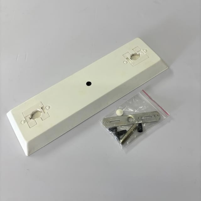 Compra BASE CUADRADA PARA 2 LAMPARA TRACK BLANCA W-41WH