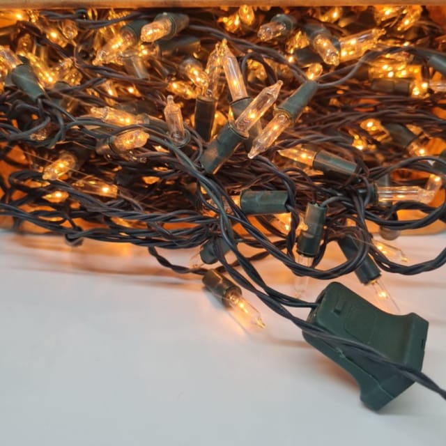Compra SERIE ICICLE CORDON VERDE CLARA 300 LUCES