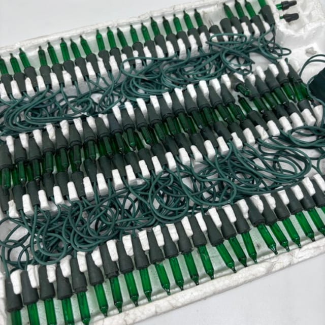 Compra SERIE SIN FLOR CORDON VERDE, VERDE 100 LUCES