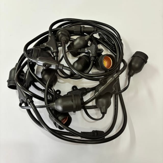 Compra SERIE BOMBILLA E-27 10 SOCKETS SIN BOMBILLA