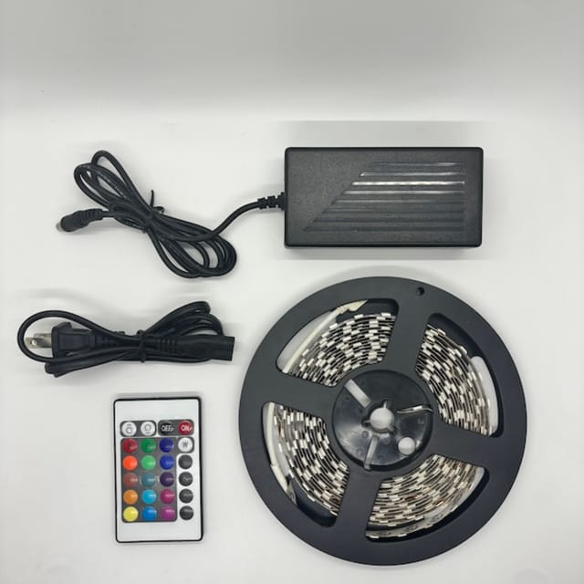 Compra CINTA LED 120V MULTICOLOR CON CONTROL de colores 5 METROS, 300 LUCES LED