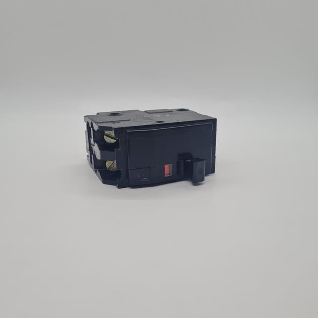 Compra FLIPON SQUARE D QO 2 X  15A 120/240V