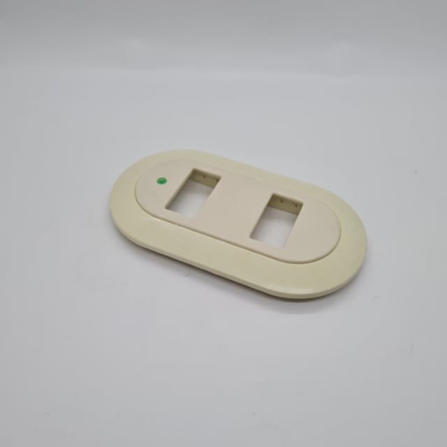 Compra PLACA PLASTICA MARFIL 2 APARATOS MAGIC 2562/A