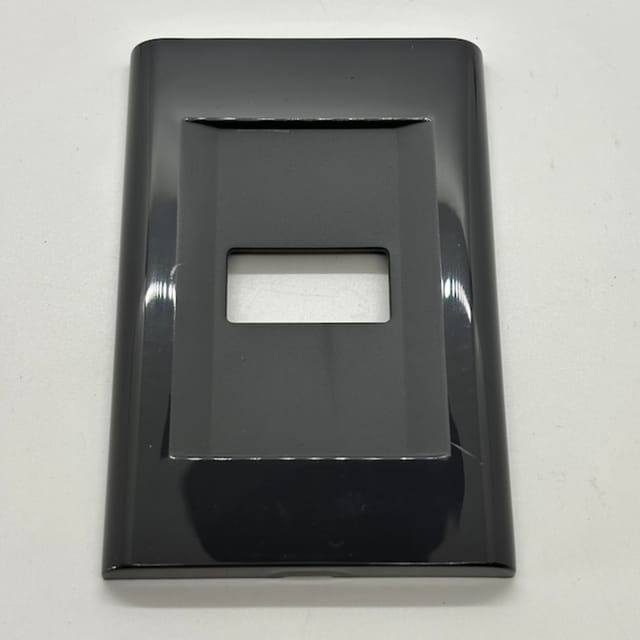 Compra PLACA "CLICK" GRIS OBSCURO 1 APARATO 2581/GS (SIN MARCO)