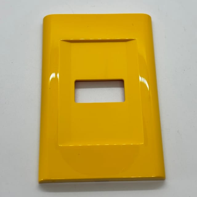 Compra PLACA "CLICK" AMARILLA 1 APARATO 2581/G (SIN MARCO)
