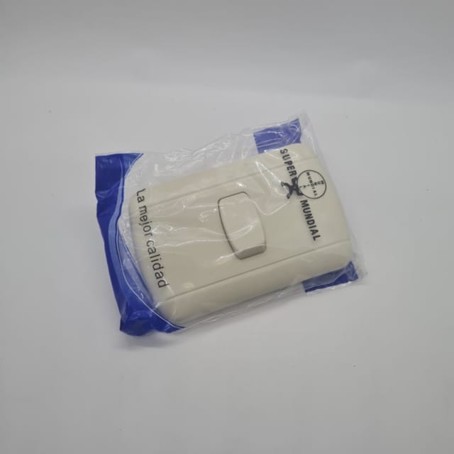 Compra SWITCH CON PLACA SENCILLO TIPO DOMINO AVANT