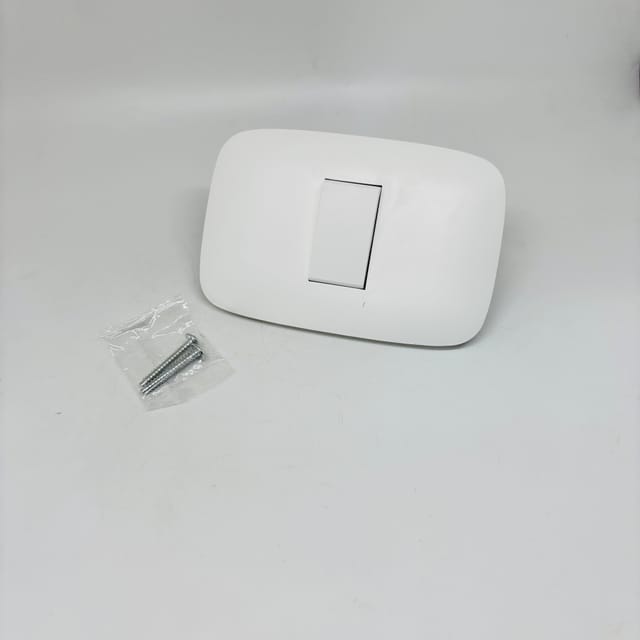 Compra SWITCH CON PLACA 3 VIAS BLANCO CHIYODA