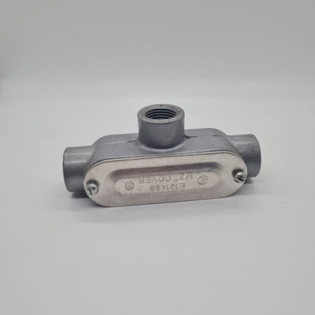 Compra CONDULET T 1/2" CON TAPADERA
