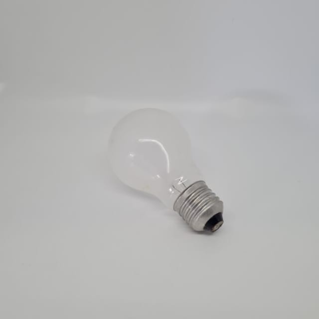 Compra BOMBILLA INCANDESCENTE OPACA A-19 25W 120V
