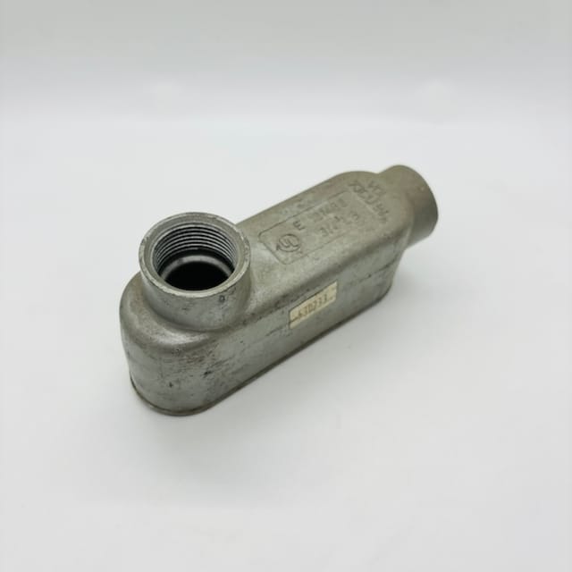Compra CONDULET LB 3/4" ROSCA TRASERA CON TAPADERA