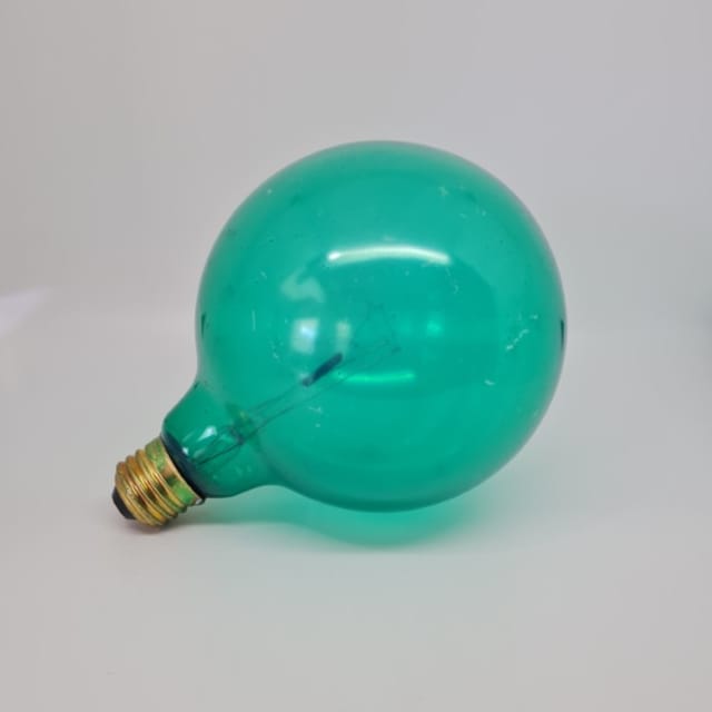 Compra BOMBILLA INCANDESCENTE GLOBO G40 5" TRANSPARENTE COLOR VERDE 40W