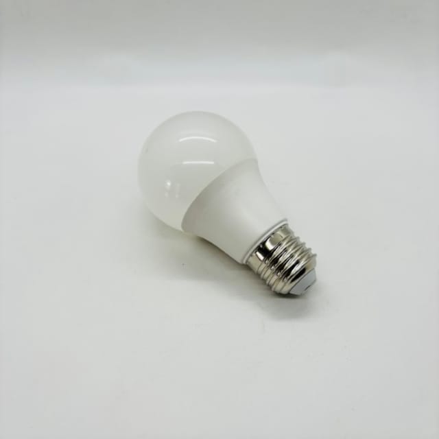Compra BOMBILLA LED 12V  5W E-27