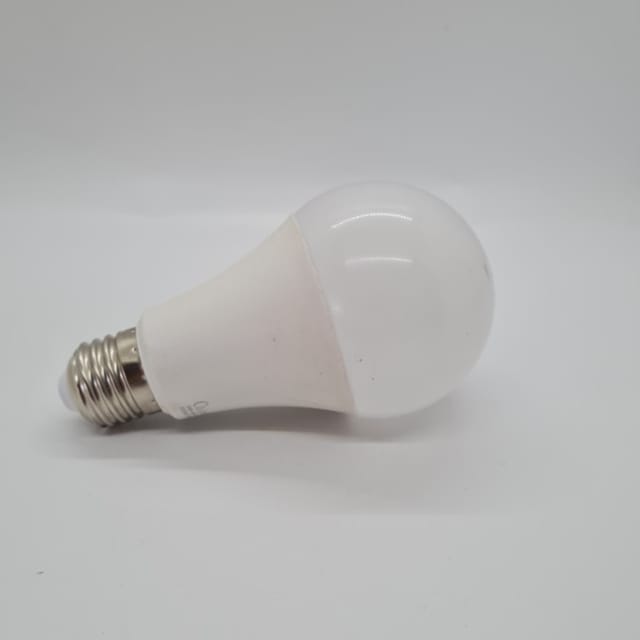 Compra BOMBILLA LED 15W 6500K 85-265V A22 A70mm Chiyoda